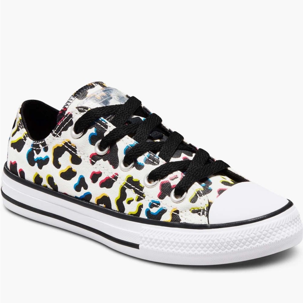 New Converse Chuck Taylor All Star Leopard Print Low Top in size 5